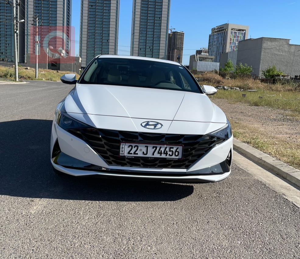 هیوندای ئەلەنترا